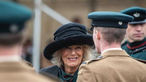 La mossa di Camilla per diventare la più popolare