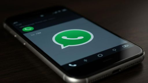 ascoltare i vocali whatsapp in incognito